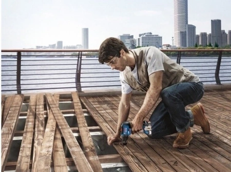 Дрель-шуруповерт Bosch GSR 18V-50 + L аккум. патрон:быстрозажимной (кейс в комплекте) (06019H5000)