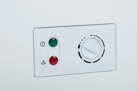 Морозильный ларь Бирюса Б-240KX белый 100Вт