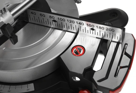 Торцовочная пила Metabo KGSV 216 M 1700Вт 5000об/мин d=216мм