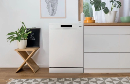 Посудомоечная машина Gorenje GS620C10W белый (полноразмерная)