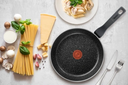 Сковорода Tefal Rock 04235126 круглая 26см покрытие: Mineralia ручка несъемная (без крышки) черный