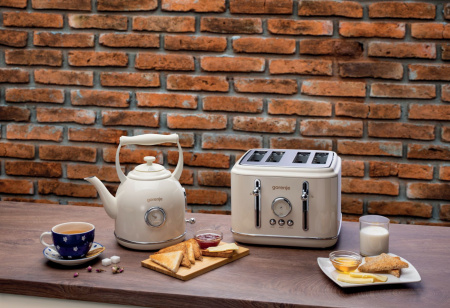 Чайник электрический Gorenje K17CLINGOR 1.7л. 2000Вт бежевый (корпус: металл)