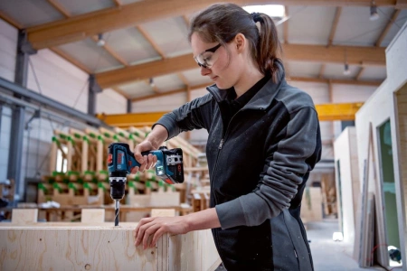 Дрель-шуруповерт Bosch GSB 18V-90 аккум. патрон:быстрозажимной (06019K6100)