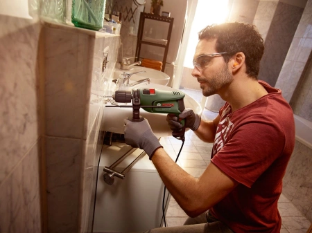 Дрель ударная Bosch EasyImpact 600 600Вт патрон:быстрозажимной реверс (кейс в комплекте) (0603133020)