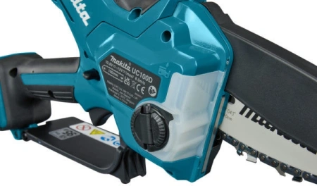Электрическая цепная пила Makita UC100DWA 210Вт дл.шины:4"(10cm) 1аккум. 2Ач ЗУ
