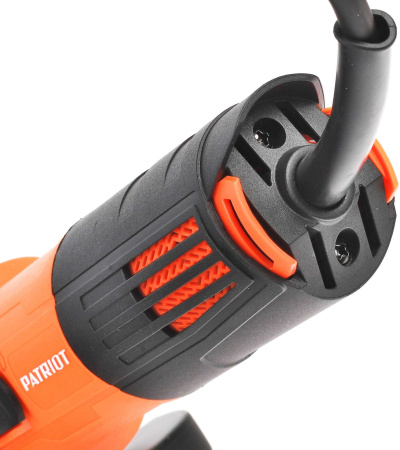 Углошлифовальная машина Patriot AG 115 850Вт 11000об/мин рез.шпин.:M14 d=115мм (110301115)