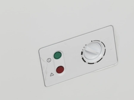 Морозильный ларь Бирюса Б-355KX белый 135Вт