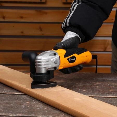 Многофункциональный инструмент Deko DKOT500 + набор предметов 10 500Вт желтый/черный (085-1135)