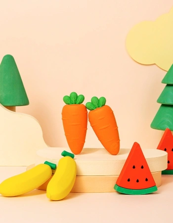 Ластик Deli VP414wat VP414PINK арбуз 54x23x16мм ТПР розовый блистер с европодвесом