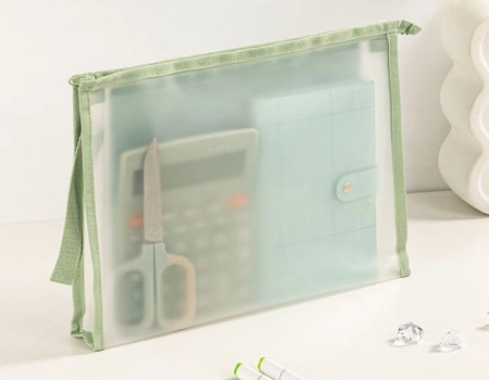 Папка на молнии ZIP Deli PP109VIOLET A4 ЭВА прозрачный внутр. цвет молнии фиолетовый 2 внутр. карман