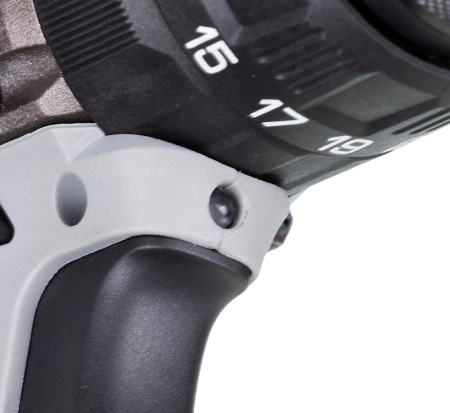 Дрель-шуруповерт Интерскол ДАУ-13/18В аккум. патрон:быстрозажимной (кейс в комплекте) (574.2.2.70)