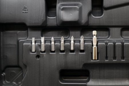 Дрель-шуруповерт Ресанта ДА-20-2ЛК аккум. патрон:быстрозажимной (кейс в комплекте) (75/14/11)