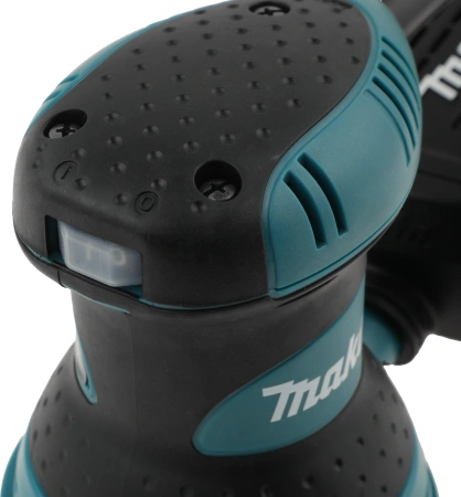 Эксцентриковая шлифмашина Makita BO5030 300Вт D125мм