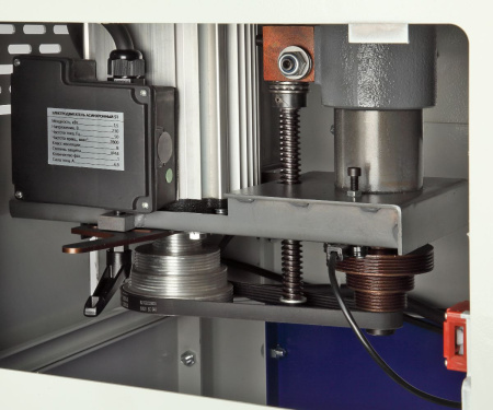 Станок фрезерный Belmash MM1500ST1000/400 1500W (S199A)