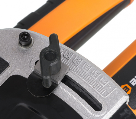 Штроборез Вихрь Профессионал ШТ-30 8500об/мин 1600W оранжевый