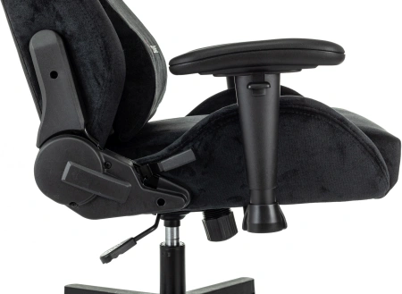 Кресло игровое Zombie Ghost Fabric черный Light-20 крестов. пластик