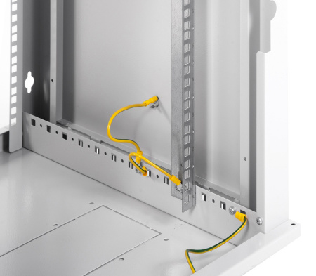 Шкаф коммутационный ЦМО ШРН-ЭКОНОМ (ШРН-Э-18.650.1) настенный 18U 600x650мм пер.дв.стал.лист 85кг серый 600мм 31кг 930мм