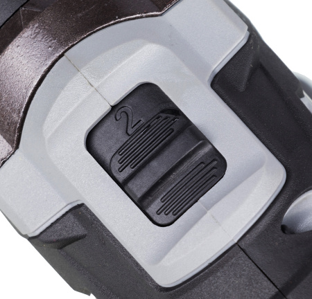 Дрель-шуруповерт Интерскол ДАУ-13/18В аккум. патрон:быстрозажимной (кейс в комплекте) (574.2.2.70)