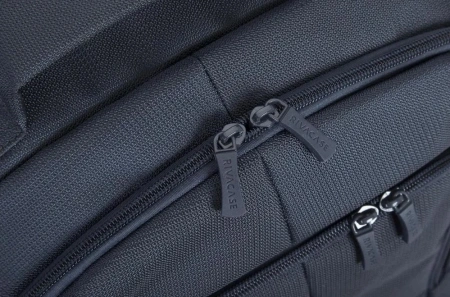 Рюкзак для ноутбука 17.3" Riva 8460 темно-синий полиэстер женский дизайн