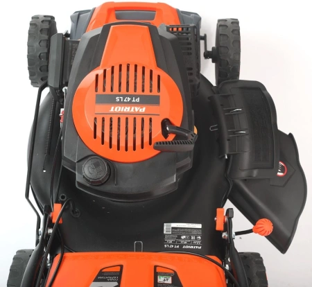 Газонокосилка роторная Patriot PT47LS (512109014) 3300Вт