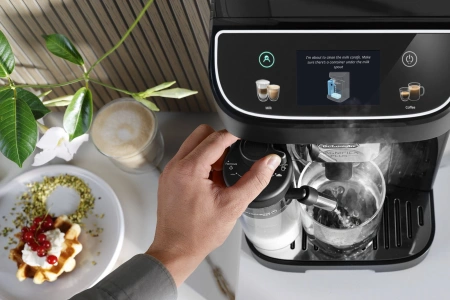 Кофемашина Delonghi Magnifica Plus ECAM320.60.B 1450Вт черный