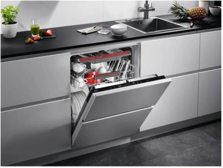 Посудомоечная машина AEG FSB53907Z полноразмерная