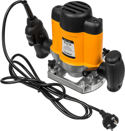 Фрезер Вихрь ФМ-1300 1300Вт 30000об/мин макс.ход:50мм