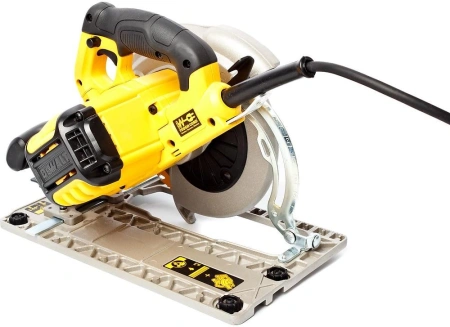 Циркулярная пила (дисковая) DeWalt DWE576K 1600Вт (ручная) D диска.:190мм