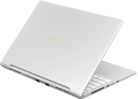 Ноутбук Gigabyte Aero 14 i7 13700H/16Gb/SSD1Tb/RTX4050 6Gb/14"/OLED/QHD+/noOS/silver