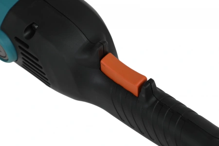 Полировальная машина Makita SA7000C 1600Вт 4000об/мин рез.шпин.:M14 d=180мм