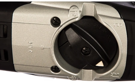 Перфоратор Makita HR3200C патр.:SDS-plus уд.:5.5Дж 850Вт (кейс в комплекте)