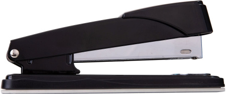 Степлер Deli E0314 24/6 24/8 26/6 (50листов) ассорти 150скоб металл коробка