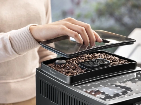 Кофемашина Delonghi Magnifica S ECAM230.13.B 1450Вт черный