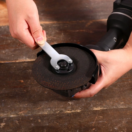 Углошлифовальная машина Deko DKAG20 PRO 9000об/мин рез.шпин.:M14 d=125мм (085-1073)