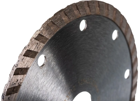 Диск алмазный DeWalt DT3712 d=125мм d(посад.)=22.2мм (угловые шлифмашины)