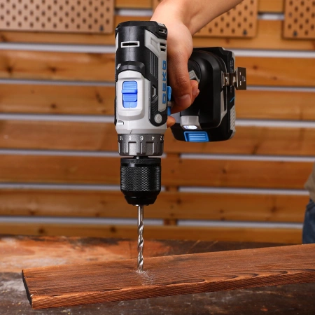 Дрель-шуруповерт Deko Loner 20 V аккум. патрон:быстрозажимной (085-1005)