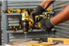 Дрель-шуруповерт DeWalt DCD777M2T аккум. патрон:быстрозажимной (кейс в комплекте)