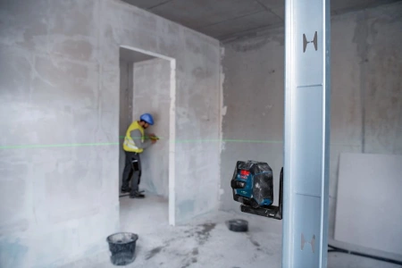 Нивелир лазерн. Bosch GLL 2-15 G + LB 10 2кл.лаз. 540нм цв.луч. зеленый 2луч. (0601063W00)