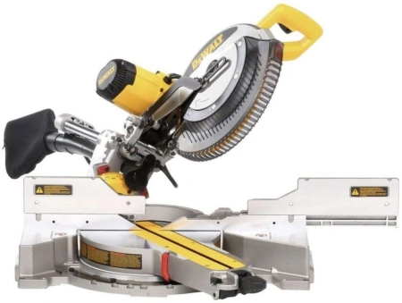 Торцовочная пила DeWalt DWS780 1675Вт 3800об/мин d=305мм