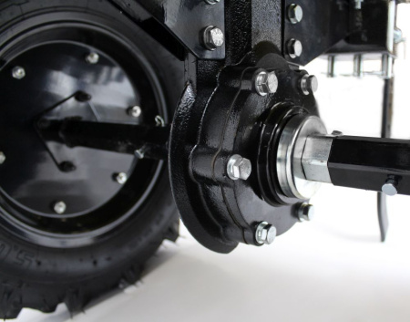 Мотоблок Huter МК-8000P BIG FOOT (70/5/13) бензиновый 8л.с.