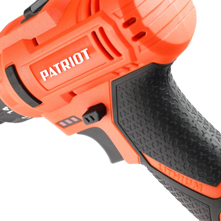 Дрель-шуруповерт Patriot THE ONE BR 117Li аккум. патрон:быстрозажимной (кейс в комплекте) (180301117)