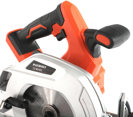 Циркулярная пила (дисковая) Patriot CS 185UES 260Вт (ручная) D диска.:185мм (110303185)
