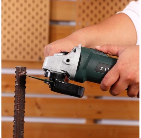 Углошлифовальная машина Zitrek ZKAG1000-125E 1000Вт 12000об/мин рез.шпин.:M14 d=125мм (085-1033)