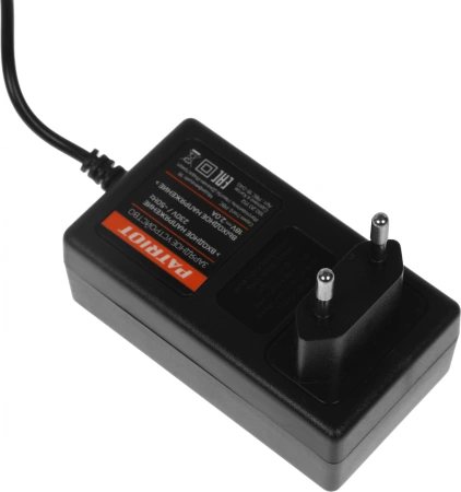 Зарядное устройство Patriot 180201112