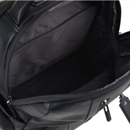 Рюкзак унисекс Piquadro Urban CA4550UB00BM/N черный кожа