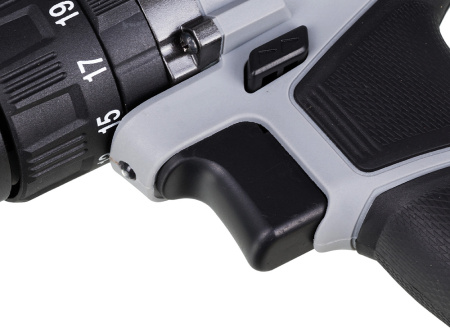 Дрель-шуруповерт Интерскол ДАУ-13/18ВК аккум. патрон:быстрозажимной (кейс в комплекте) (573.1.2.70)