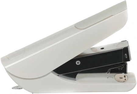 Степлер Kw-Trio 0556A-WHT Half strip Air touch 24/6 24/8 26/6 26/8 (40листов) белый 100скоб пластик коробка