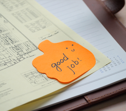 Блок самоклеящийся бумажный Stick`n 21178 70x70мм 50лист. 70г/м2 неон оранжевый вырубной "большой палец" европодвес