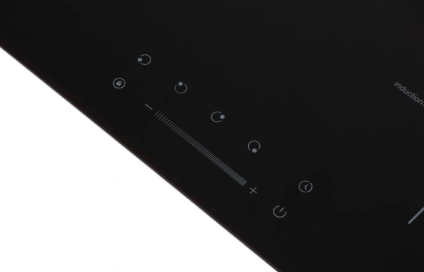 Индукционная варочная поверхность Darina PL EI313 B черный