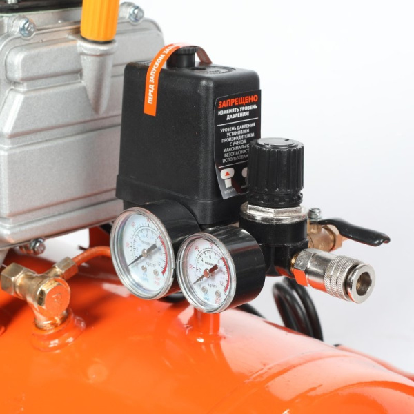 Компрессор поршневой Patriot EURO 50/260 масляный 260л/мин 50л 1800Вт оранжевый